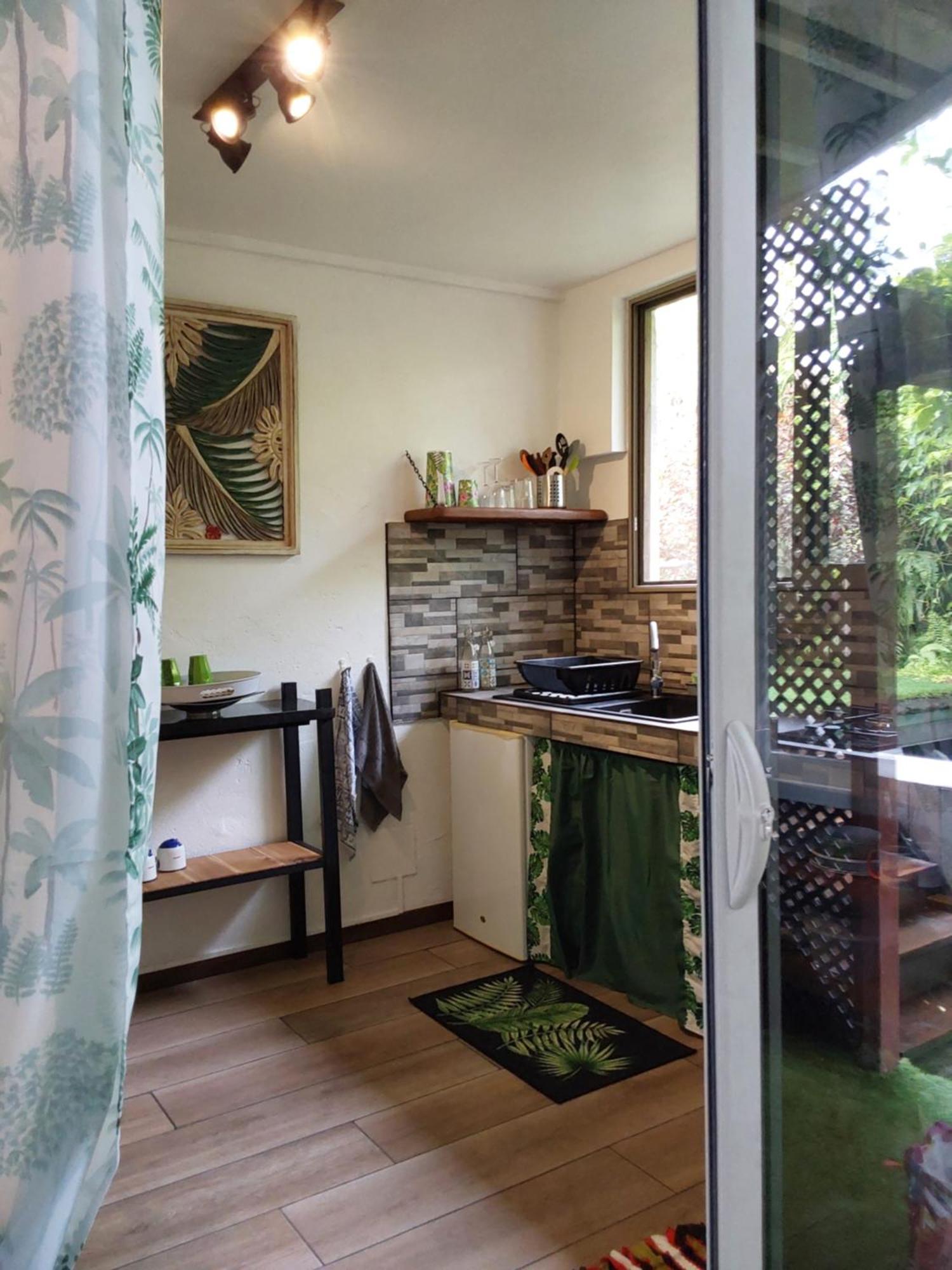 Bed and Breakfast Fare Mahi Mahi Утуроа Экстерьер фото